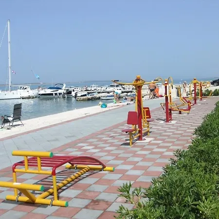 Apartment Aurora - Mulo Vrsi