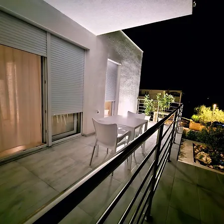 Apartment Aurora - Mulo